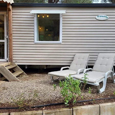 Mobilehome Lei Suves Cote D'azur Kamp alanı